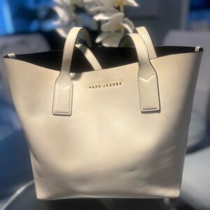 Gold signature marc Jakobs white leather tote bag